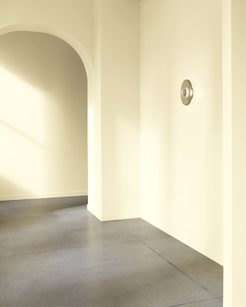 Painted wall in Vanilla Cookie 372