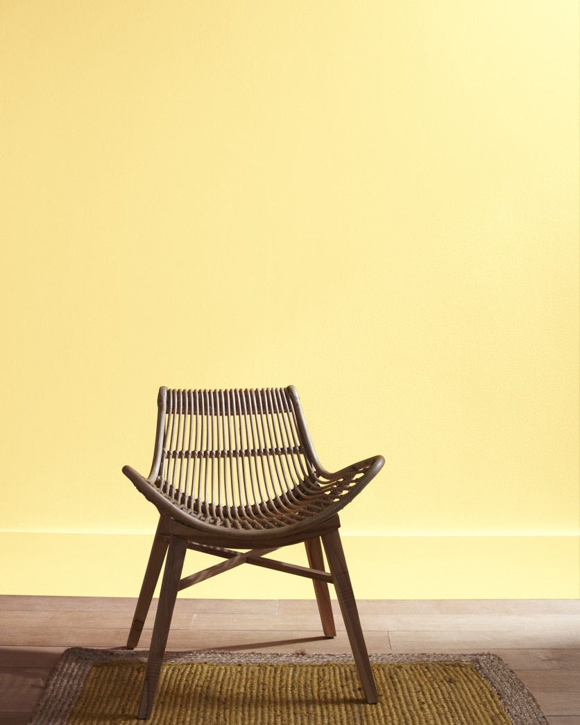 Painted wall in Vernazza Yellow 325
