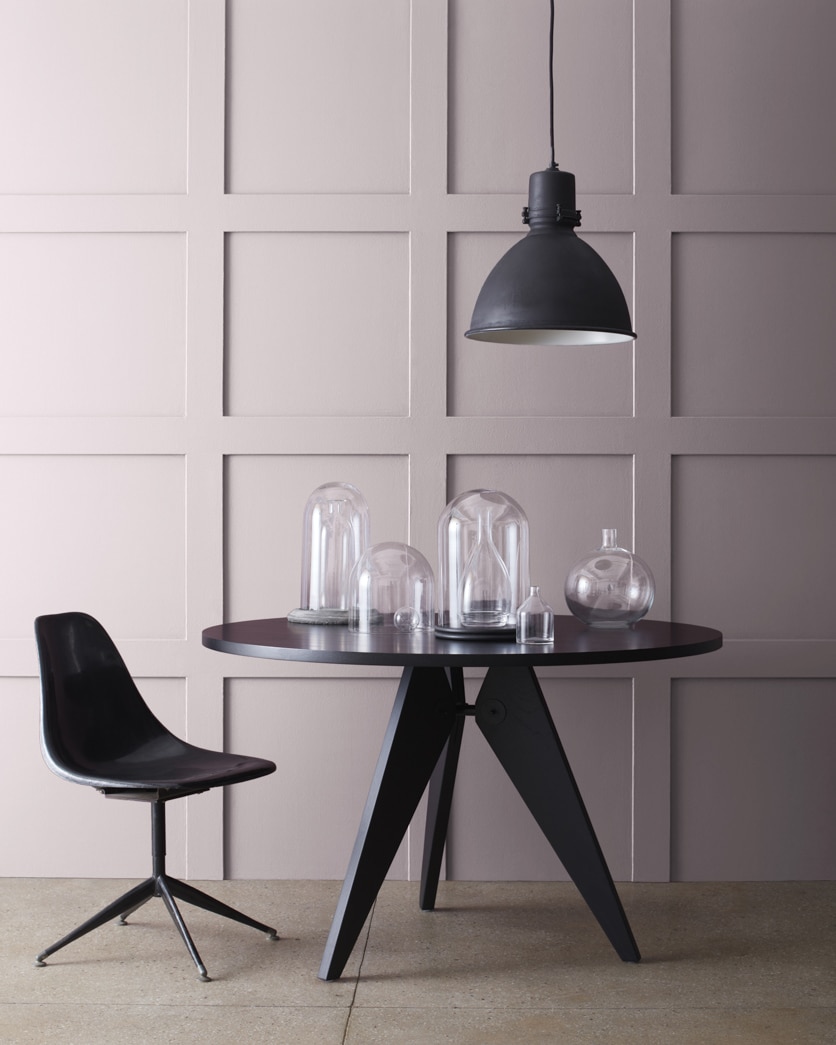 Painted wall in Violetta AF-615
