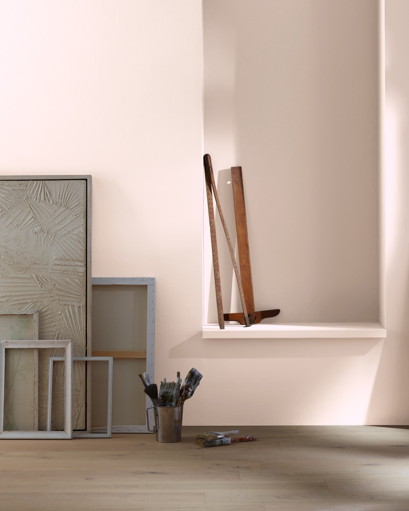 Painted wall in Wheatberry 2099-70