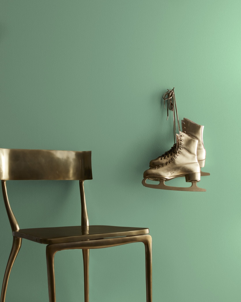 Painted wall in Winchester Sage 628