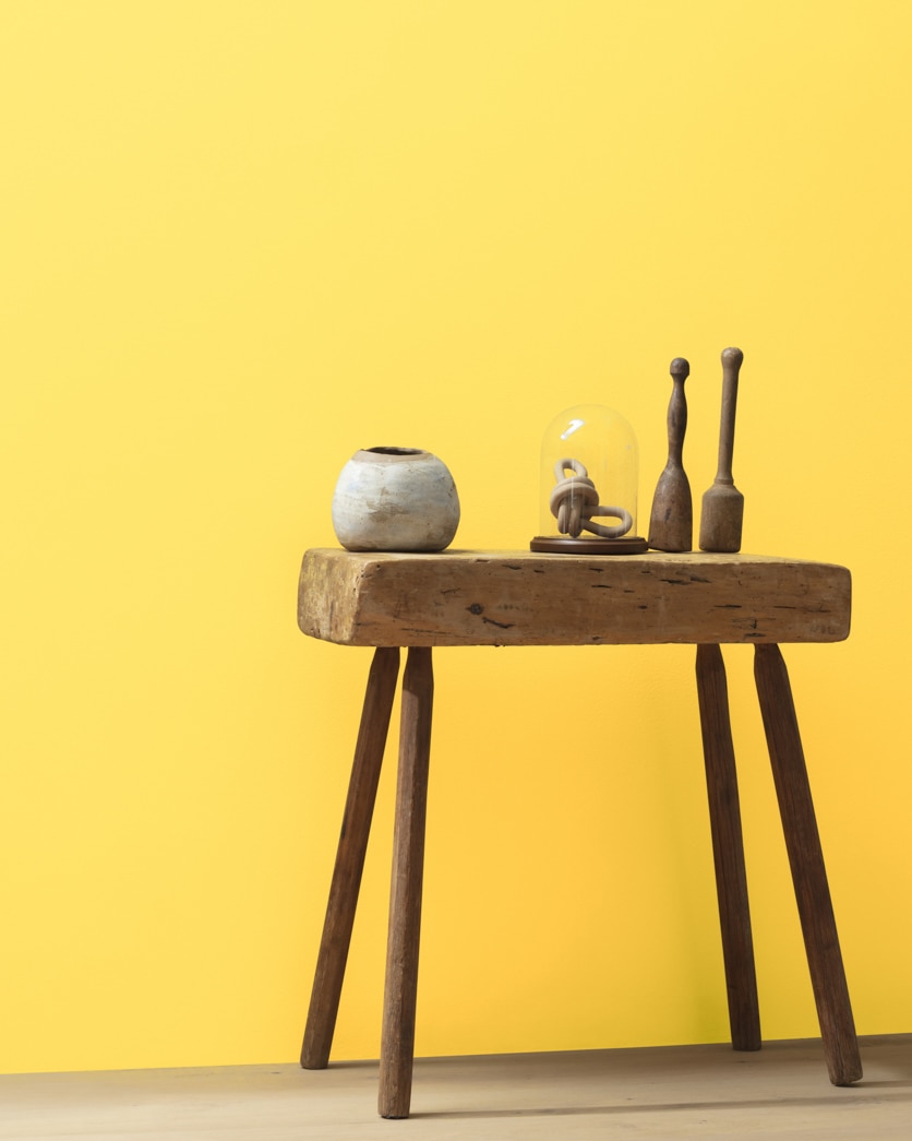 Painted wall in Yellow Highlighter 2021-40