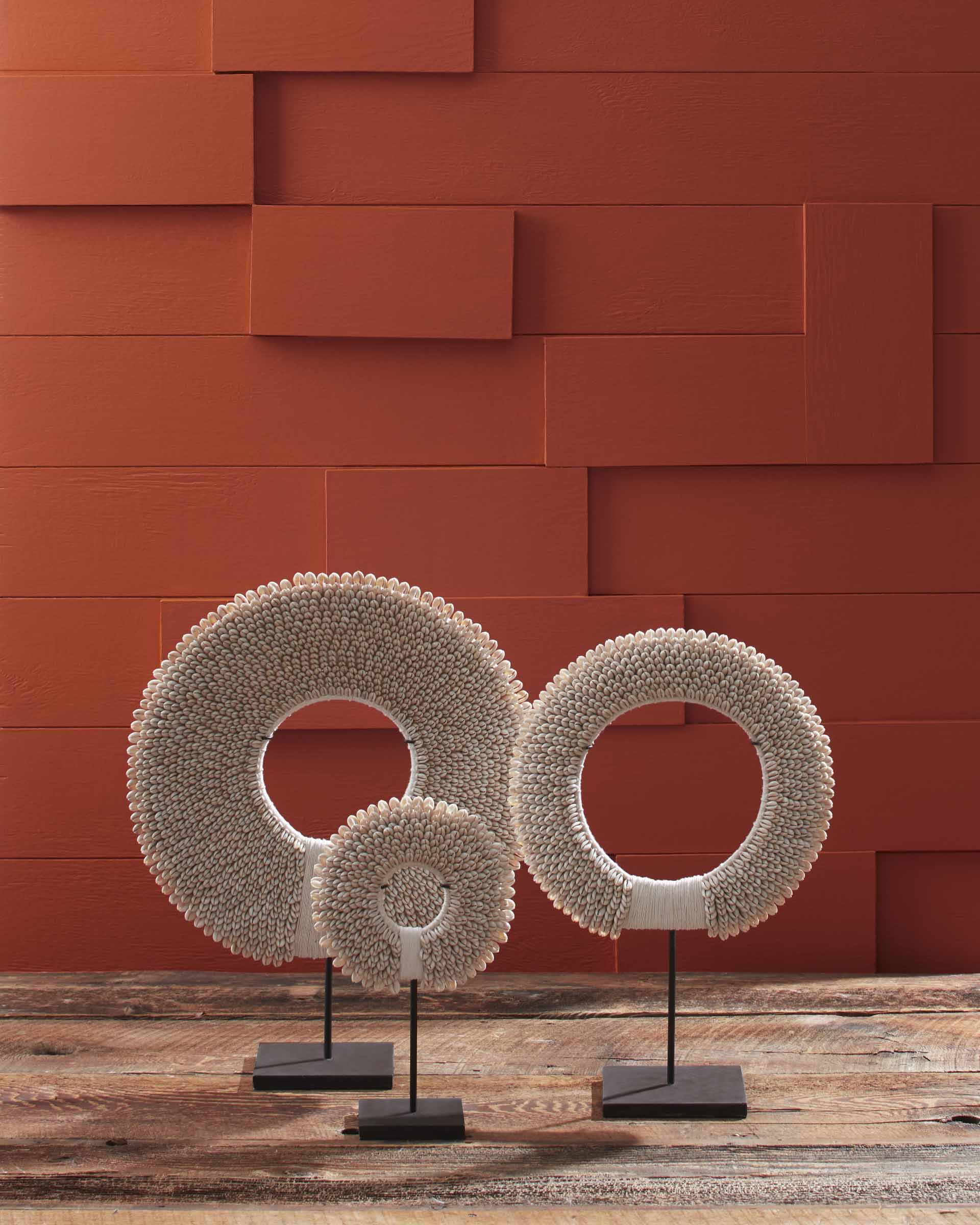 Painted wall in Handmade Rug CC-124